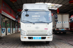 解放 J6F 130马力 4.21米单排轻卡底盘(CA5046XXYP40K2L1E5A84-3)