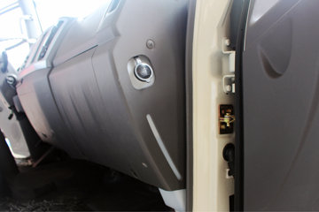 ��� J6F 130���� 4.21�׵����Ῠ����ͼƬ