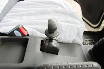 ��� J6F 130���� 4.21�׵����Ῠ����ͼƬ