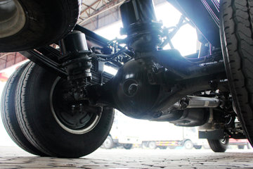 ��� J6F 130���� 4.21�׵����Ῠ����ͼƬ