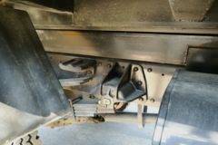 四川现代 新鸿运 130马力 4.1米自卸车(CNJ3120ZGP37M) 四川现代 新鸿运 130马力 4.1米自卸车(CNJ3120ZGP37M)