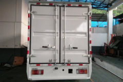 庆铃 五十铃100P 98马力 2.7米双排厢式轻卡(QL5040XXY3FWR)