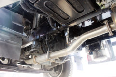 青岛解放 龙V中卡 164马力 4X2 7.2米厢式载货车(CA5148XXYPK2L4E4A80-3)