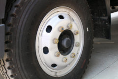 青岛解放 龙V中卡 164马力 4X2 7.2米厢式载货车(CA5148XXYPK2L4E4A80-3)
