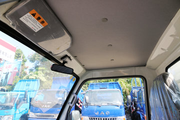 ���� ����X1 87���� 4X2 2400�����жʽ������(HFC5030ZZZVZ)ͼƬ