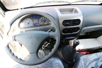 ���� ����X1 87���� 4X2 2400�����жʽ������(HFC5030ZZZVZ)ͼƬ