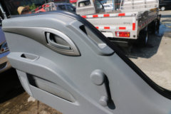 江淮 康铃X1 87马力 4X2 2400轴距自卸式垃圾车(HFC5030ZZZVZ)