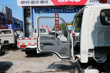 ���� ����X1 87���� 4X2 2400�����жʽ������(HFC5030ZZZVZ)ͼƬ