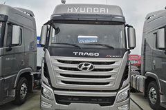 现代商用车 创虎XCIENT重卡 轻量化版 440马力 6X4牵引车(CHM4250KPQ49V)