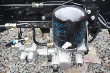 ���� ����TX 110���� 4.165����ʽ�Ῠ����(BJ5049XXY-C1)ͼƬ