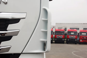 �������� ��ʨC500�ؿ� 450���� 6X4ǣ����(CQ4256HXVG334)ͼƬ