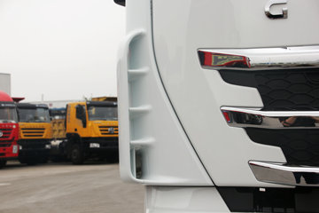 �������� ��ʨC500�ؿ� 450���� 6X4ǣ����(CQ4256HXVG334)ͼƬ