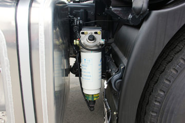 �������� ��ʨC500�ؿ� 450���� 6X4ǣ����(CQ4256HXVG334)ͼƬ