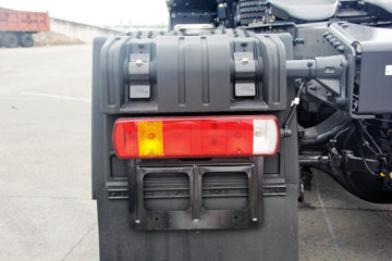 �������� ��ʨC500�ؿ� 450���� 6X4ǣ����(CQ4256HXVG334)ͼƬ