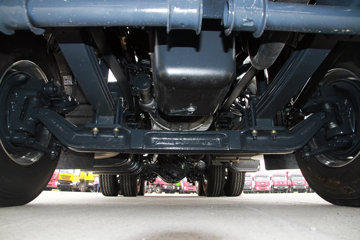 �������� ��ʨC500�ؿ� 450���� 6X4ǣ����(CQ4256HXVG334)ͼƬ