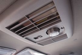 奥铃超越&nbsp;载货车驾驶室                                               图片