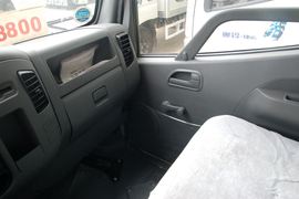 奥铃超越&nbsp;载货车驾驶室                                               图片