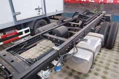 福田 奥铃捷运 103马力 4.165米单排厢式轻卡(底盘)