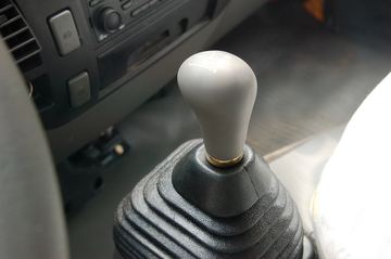 ���� ŷ����Nϵ 95���� 3.3��˫�������ῨͼƬ