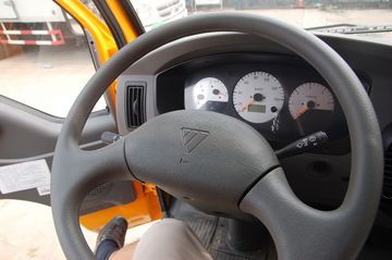 ���� ŷ����Nϵ 95���� 3.3��˫�������ῨͼƬ