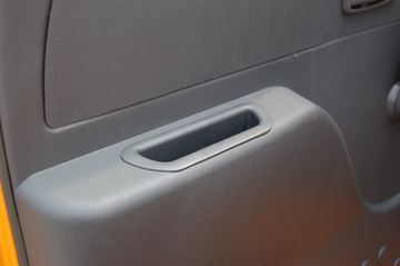 ���� ŷ����Nϵ 95���� 3.3��˫�������ῨͼƬ