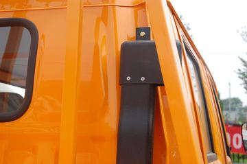 ���� ŷ����Nϵ 95���� 3.3��˫�������ῨͼƬ