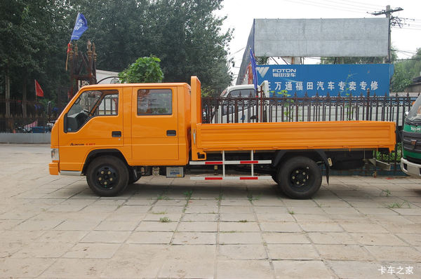 福田 欧马可N系 95马力 3.3米双排栏板轻卡