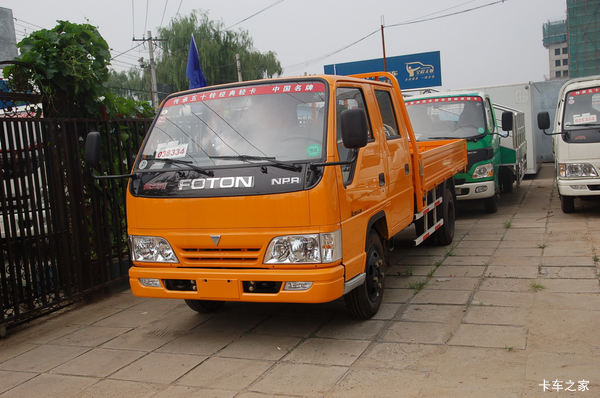 福田 欧马可N系 95马力 3.3米双排栏板轻卡