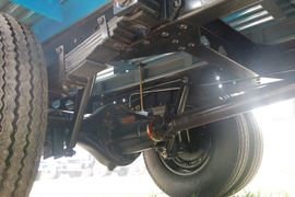 北京1041&nbsp;载货车底盘                                                图片