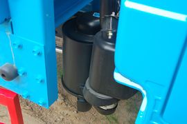 北京1041&nbsp;载货车底盘                                                图片