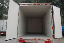 旗铃&nbsp;载货车上装                                                图片