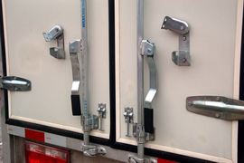 旗铃&nbsp;载货车上装                                                图片