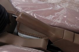 旗铃&nbsp;载货车驾驶室                                               图片