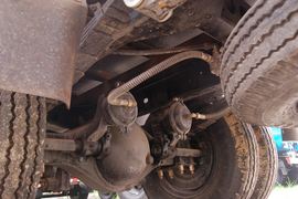 旗铃&nbsp;载货车底盘                                                图片