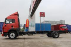 青岛解放 陆V中卡 220马力 4X2 7.65米厢式载货车底盘(CA5160XXYPK2L5E5A80-3)