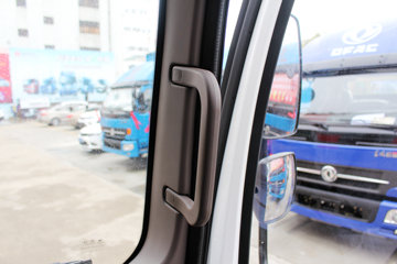 ���� ŷ����S3ϵ ��ֵɽ���� 143���� 4.14�׵�����ʽ�ػ�������(BJ5088XXY-F2)ͼƬ