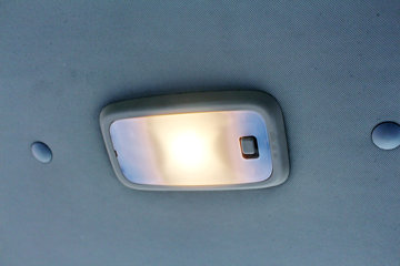 ���� ŷ����S3ϵ ��ֵɽ���� 143���� 4.14�׵�����ʽ�ػ�������(BJ5088XXY-F2)ͼƬ