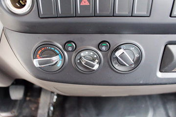 ���� ŷ����S3ϵ ��ֵɽ���� 143���� 4.14�׵�����ʽ�ػ�������(BJ5088XXY-F2)ͼƬ