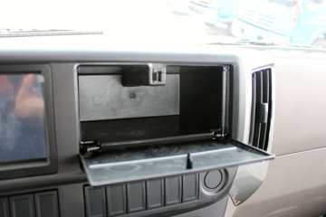 ���� ŷ����S3ϵ ��ֵɽ���� 143���� 4.14�׵�����ʽ�ػ�������(BJ5088XXY-F2)ͼƬ