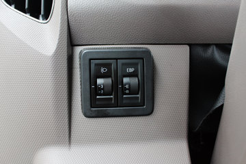 ���� ŷ����S3ϵ ��ֵɽ���� 143���� 4.14�׵�����ʽ�ػ�������(BJ5088XXY-F2)ͼƬ