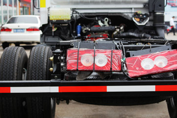 ���� ŷ����S3ϵ ��ֵɽ���� 143���� 4.14�׵�����ʽ�ػ�������(BJ5088XXY-F2)ͼƬ