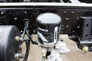 ���� ŷ����S3ϵ ��ֵɽ���� 143���� 4.14�׵�����ʽ�ػ�������(BJ5088XXY-F2)ͼƬ