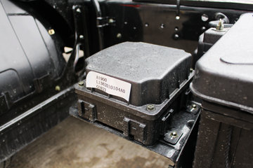 ���� ŷ����S3ϵ ��ֵɽ���� 143���� 4.14�׵�����ʽ�ػ�������(BJ5088XXY-F2)ͼƬ