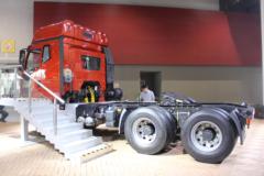 一汽解放 J6P重卡 领航版 460马力 6X4牵引车(CA4250P66K24T1AE5)