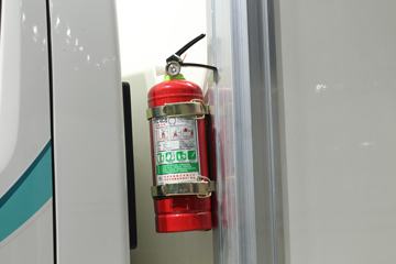 ���� ŷ����S3ϵ 143���� 4X2 ��س�(BJ5048XLC-FE)ͼƬ