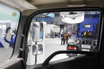 ���� ŷ����S3ϵ 143���� 4X2 ��س�(BJ5048XLC-FE)ͼƬ