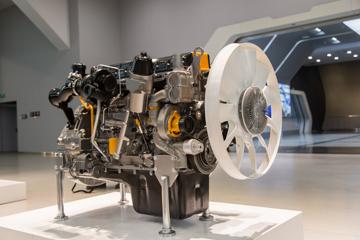 潍柴WP10H375E50 375马力 10L 国五 柴油发动机