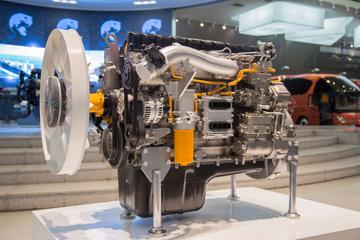 潍柴WP10H400E50 400马力 10L 国五 柴油发动机