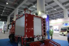 依维柯  Eurocargo(进口) ML100E22 217马力 4X2小型水罐消防车底盘