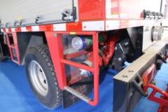 依维柯  Eurocargo(进口) ML100E22 217马力 4X2小型水罐消防车底盘